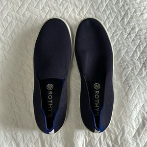 Rothy’s, navy slip on. Size 9.
